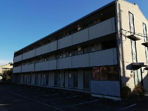 13/22 エントランス