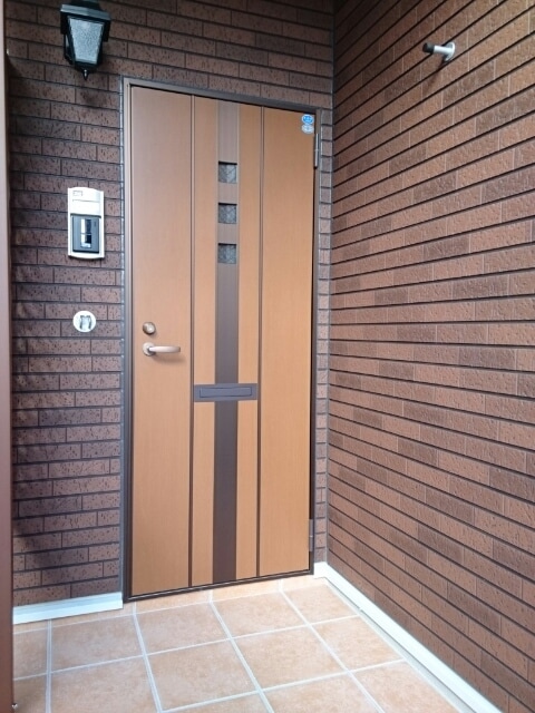 14/20 エントランス