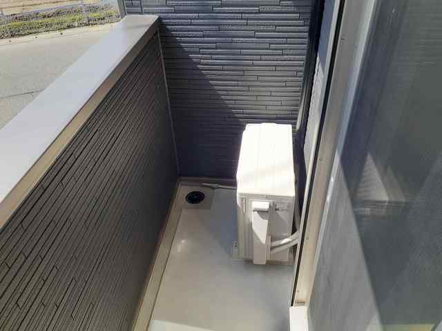 14/20 バルコニー