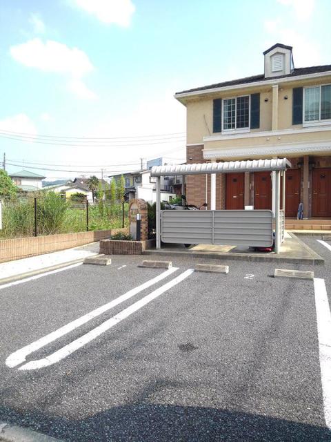 17/23 駐車場