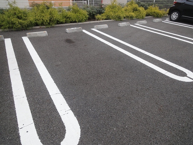 14/20 駐車場