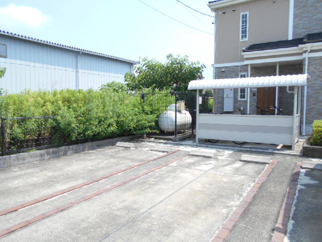 2/8 駐車場