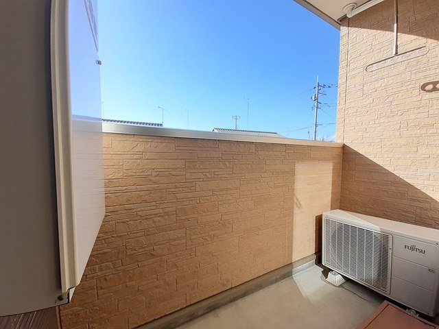 13/21 バルコニー