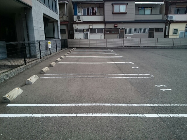 2/8 駐車場