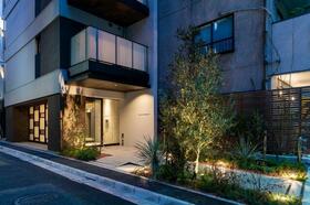 15/16 エントランス