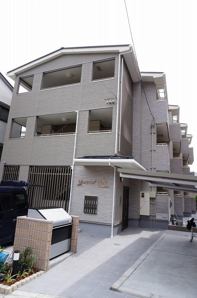 13/20 エントランス