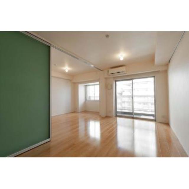 14/30 リビング/ダイニング