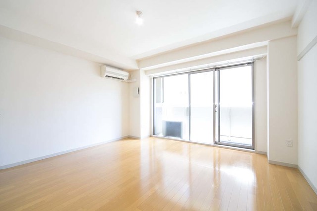 13/29 リビング/ダイニング