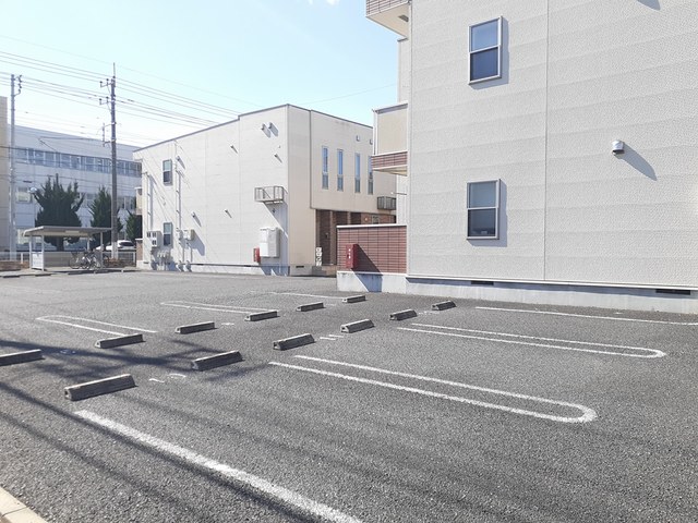 2/8 駐車場