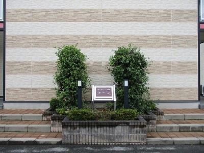 13/22 エントランス