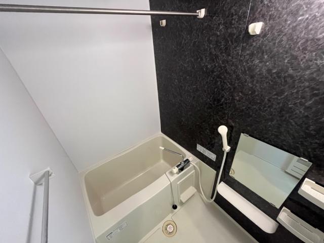 15/25 浴室