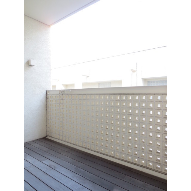 13/17 バルコニー