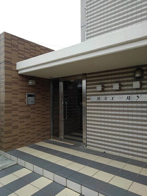 14/22 エントランス