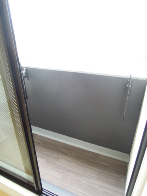 14/22 バルコニー