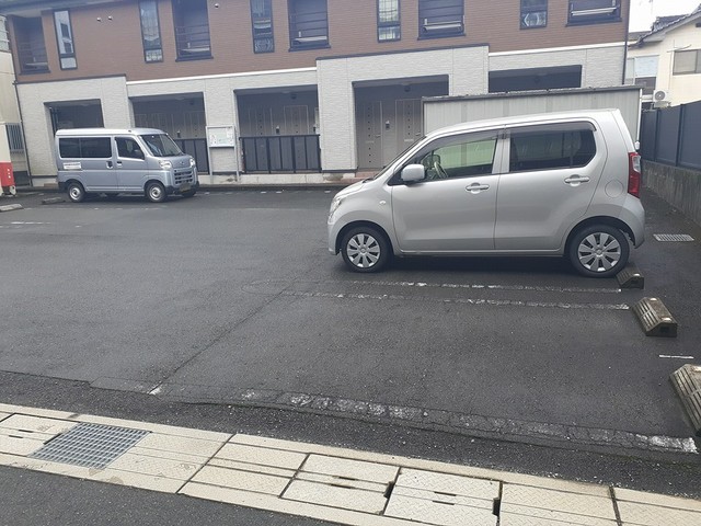 14/20 エントランス