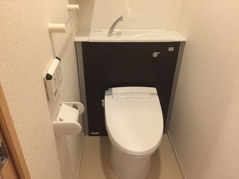 13/30 トイレ