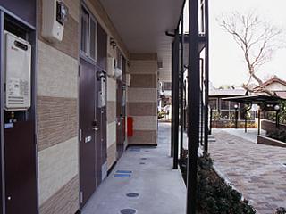 2/3 エントランス