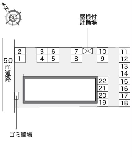 18/21 駐車場