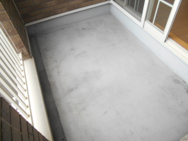 15/28 バルコニー