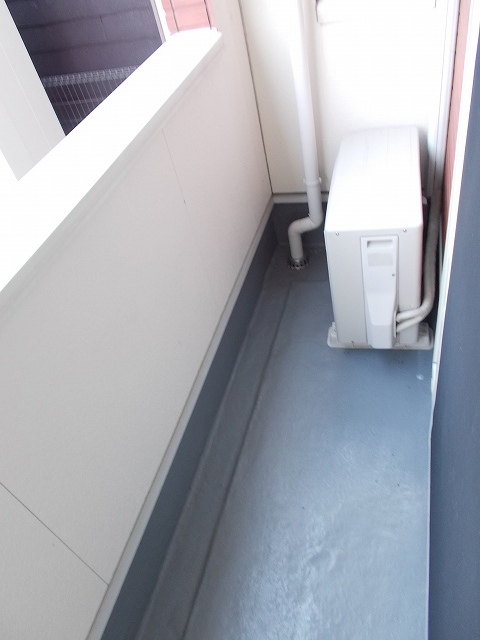 13/23 バルコニー