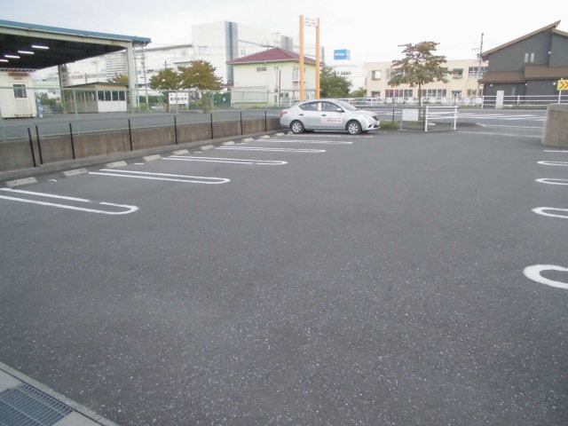 2/8 駐車場