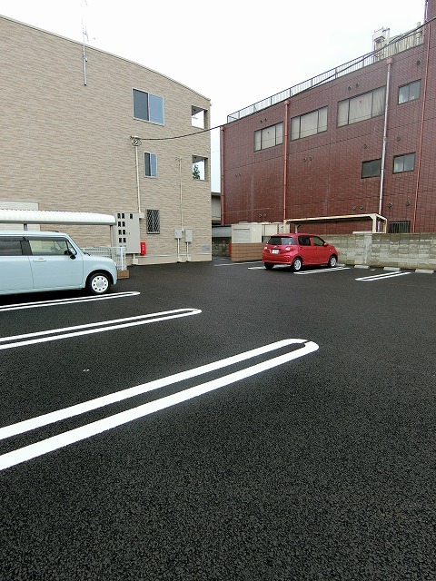 18/30 駐車場