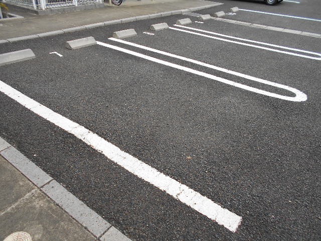 14/20 駐車場