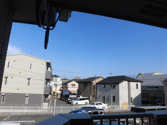 18/28 バルコニー