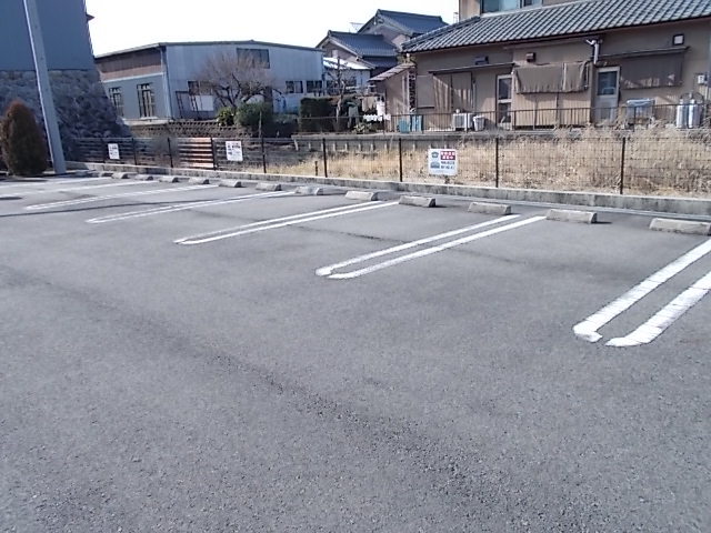 2/8 駐車場