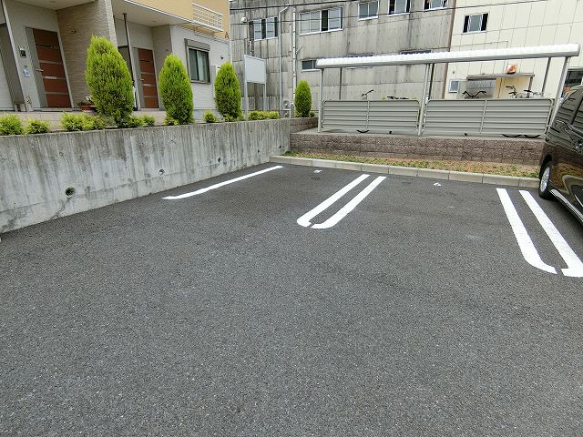 2/8 駐車場