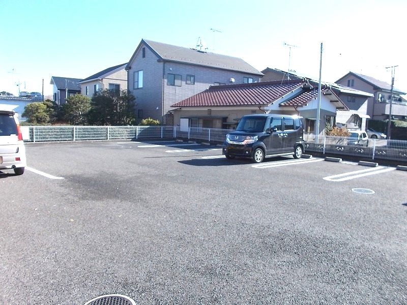 2/8 駐車場