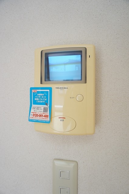 15/23 エントランス