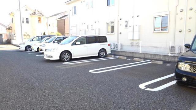 15/25 駐車場