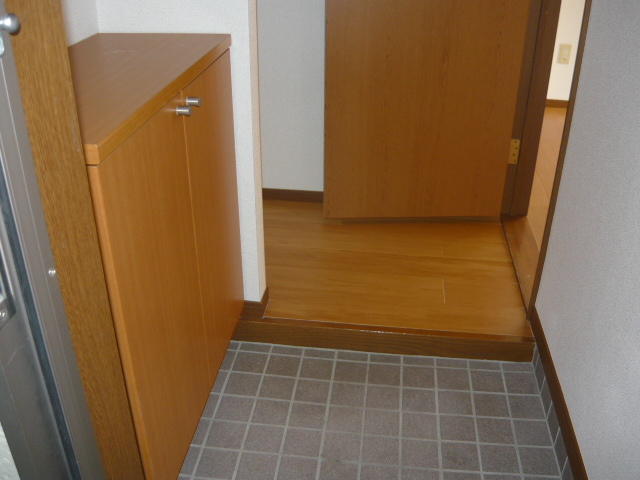 5/20 玄関