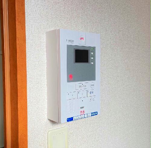 14/14 エントランス