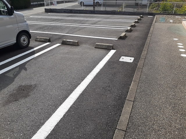 2/8 駐車場