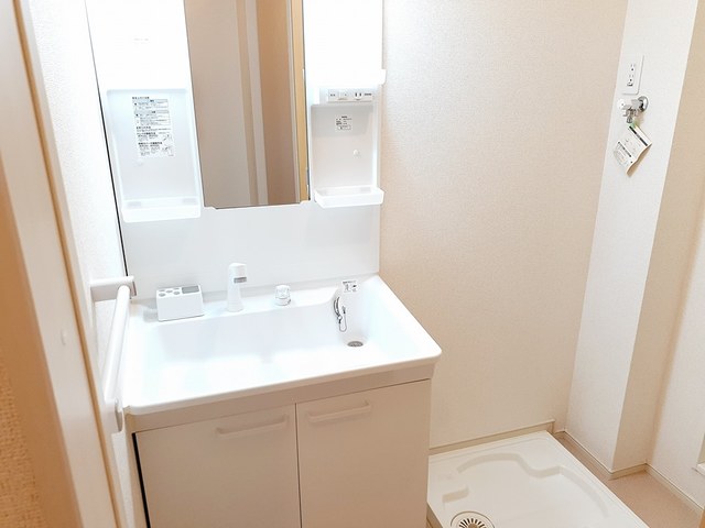 16/28 洗面