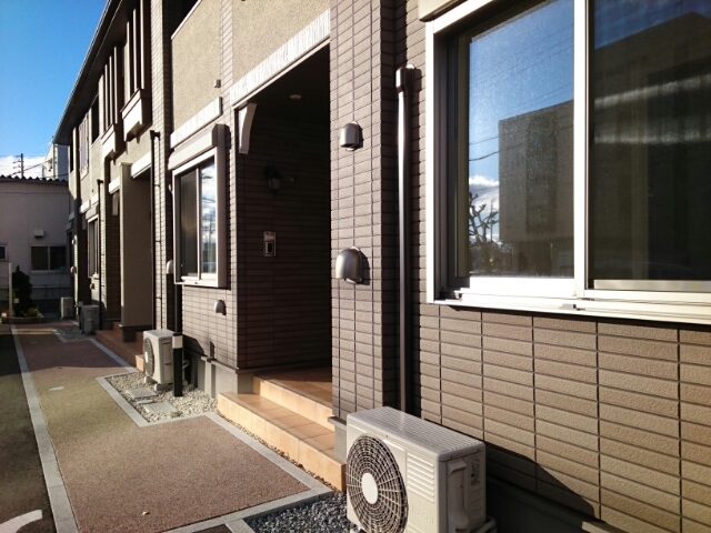 13/20 エントランス