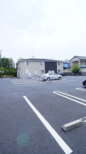 16/28 駐車場