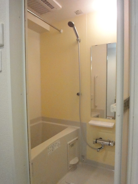 14/22 エントランス