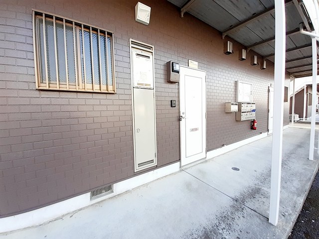 13/20 エントランス