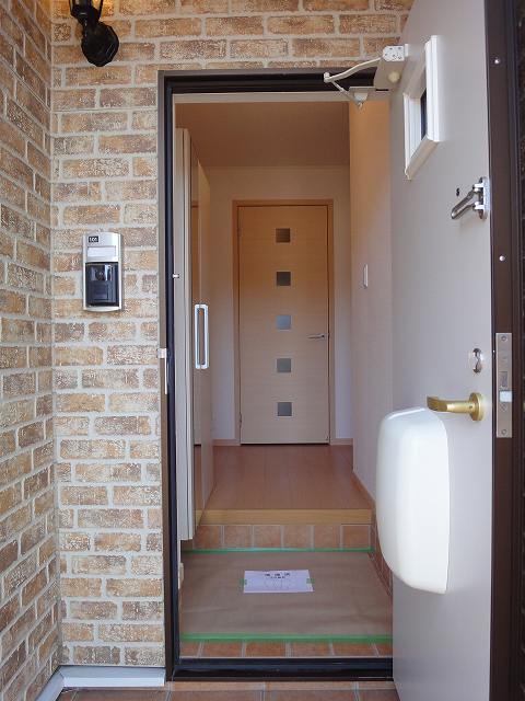 14/20 エントランス