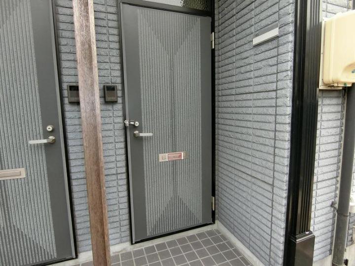 15/22 エントランス