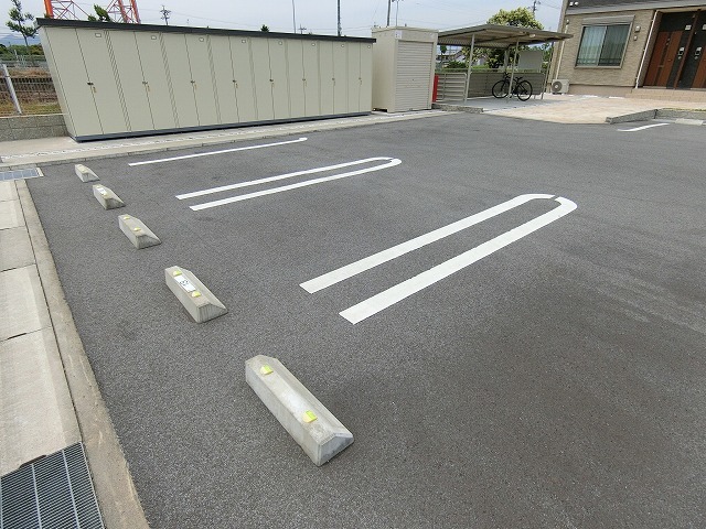 14/20 駐車場