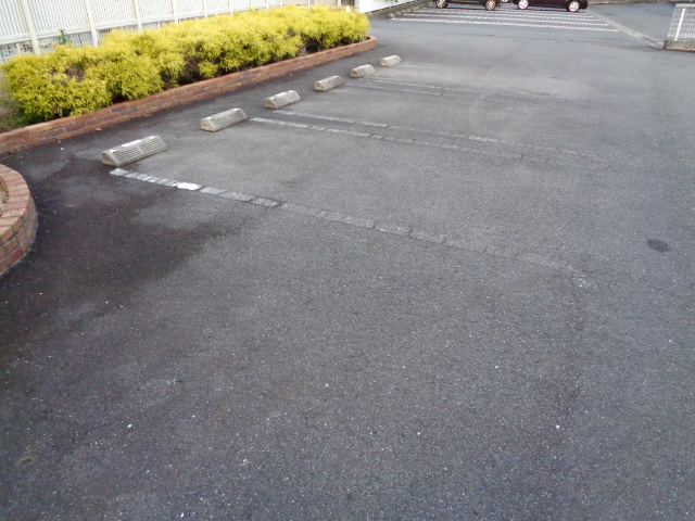 14/20 駐車場