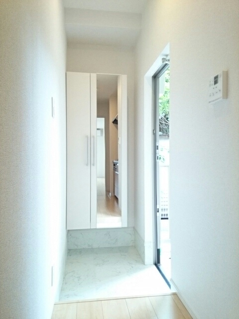 5/20 玄関