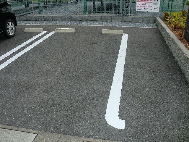 14/20 駐車場