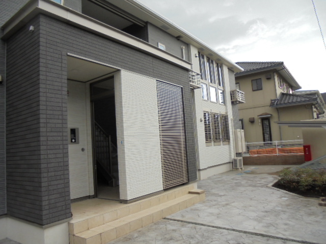 3/10 エントランス