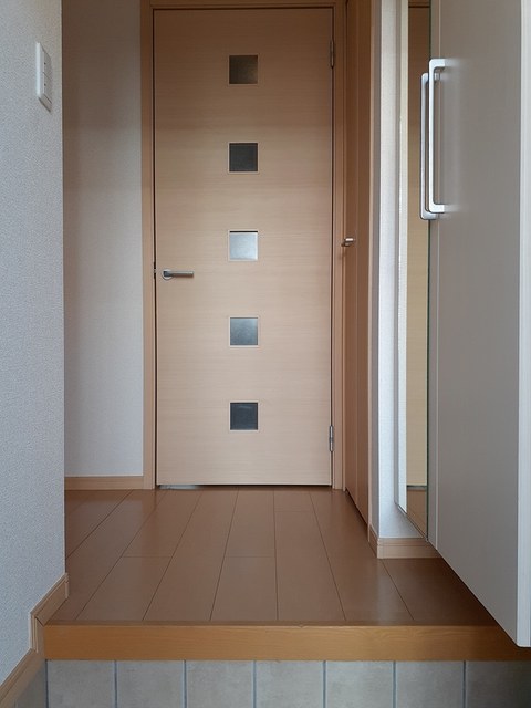 6/22 玄関