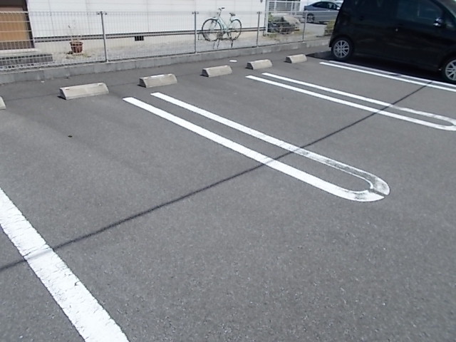 2/8 駐車場